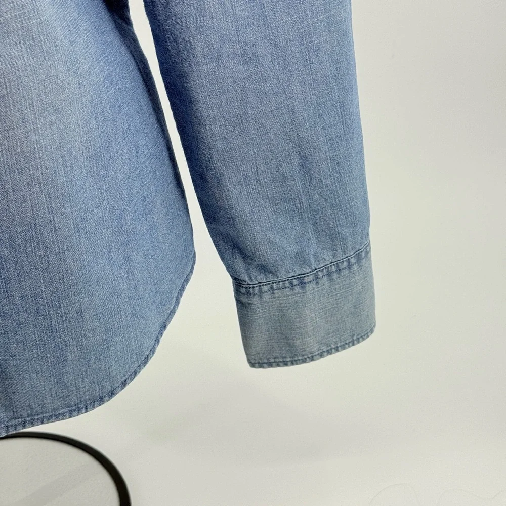 J.  Crew "Perfect Fit" Blue Chambray Button Down Pocket Shirt LS Women's Small S - Picture 7 of 9